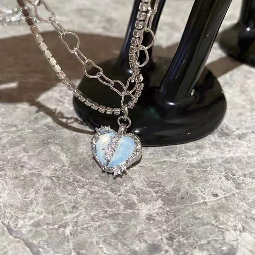Hot Amazing Awsome Blue Sweet Heart Shining Necklace On Sale